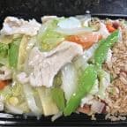 Best 鸡炒面 Chicken Chow Mein Combo Platter in Blue Bell, PA