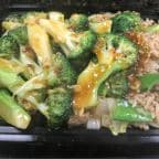 Best 🌶️ 鱼香芥兰 Broccoli w Garlic Sauce Combo in Blue Bell, PA